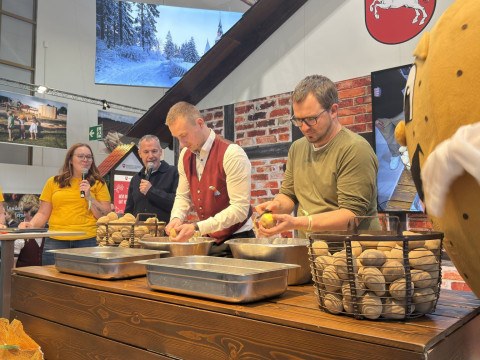 An die Kartoffeln, fertig, los!.jpg