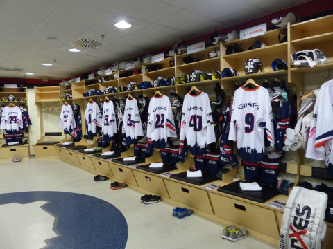 2014_02_Mehr als nur ein Spiel_Eishockey (25).JPG