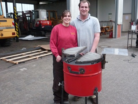 2014_04_Grillbau (72).JPG